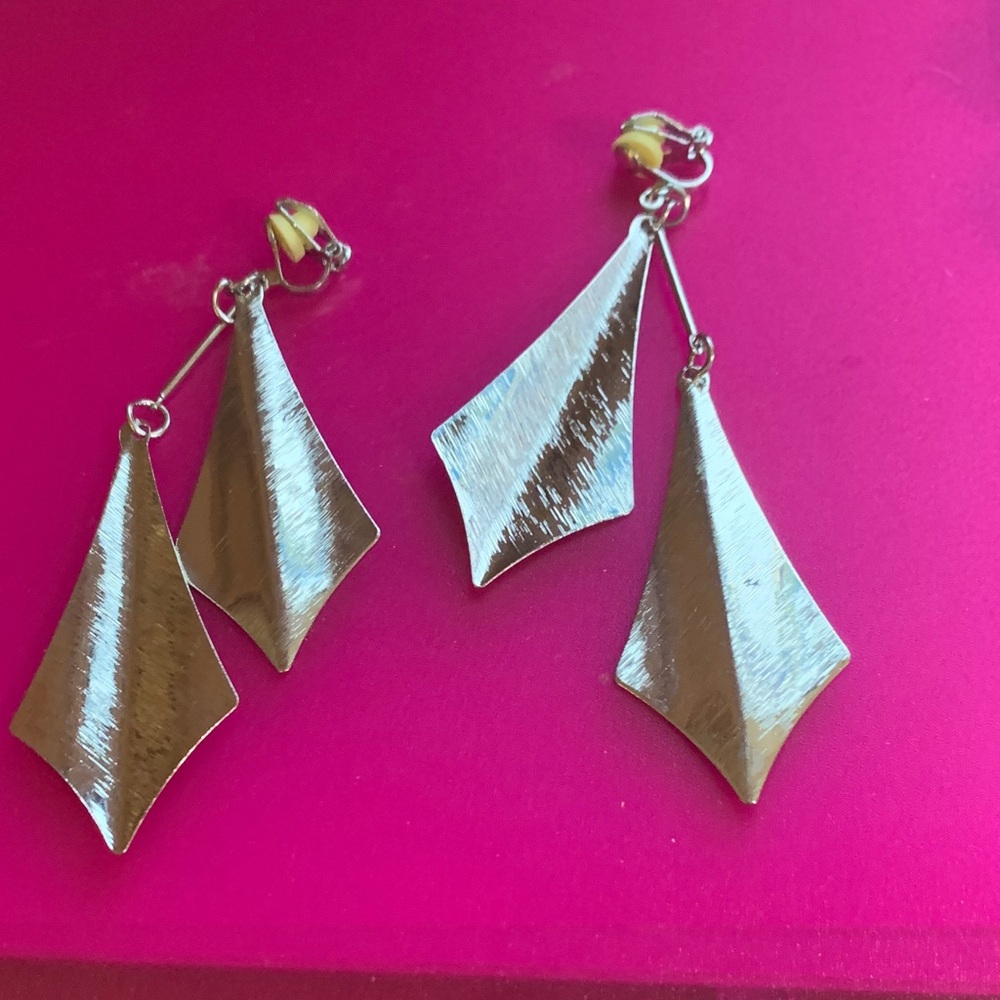 Elegant Silver Dangle Earrings